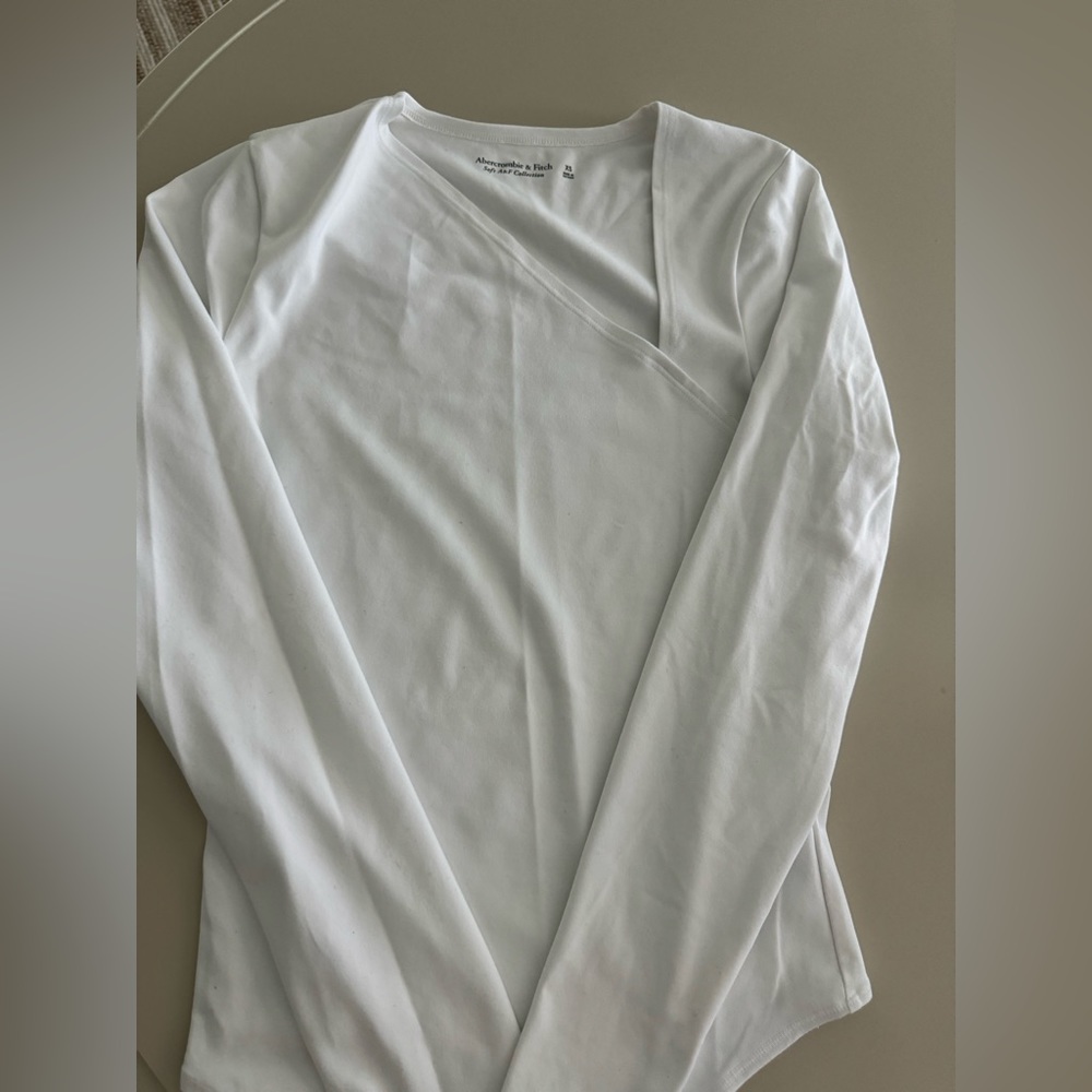 Soft Matte Seamless Long-Sleeve Bodysuit